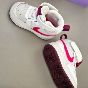 Nike toddler shoes